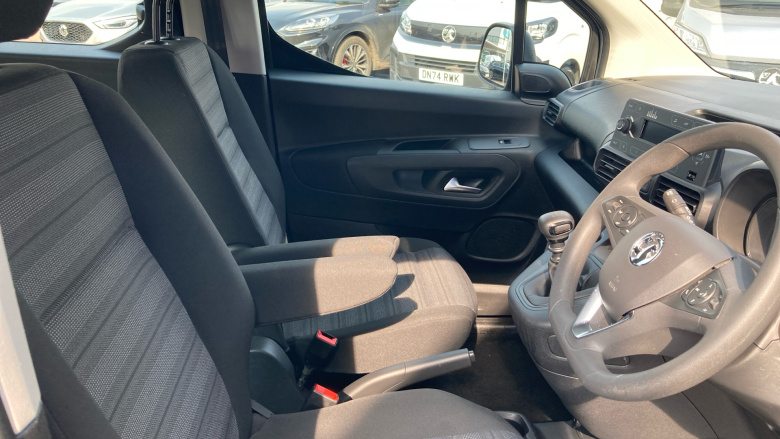 Vauxhall Combo Life 1.5 Turbo D Edition 5dr Diesel Estate